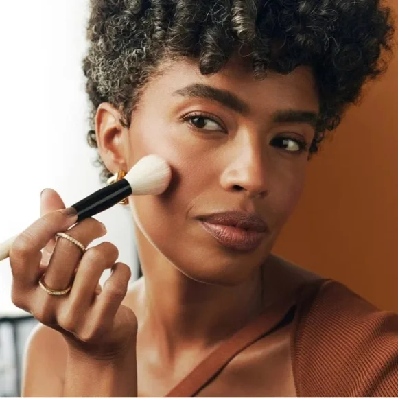 Bobbi Brown Powder Blush in Nectar Brand New in Box - Picture 5 of 14